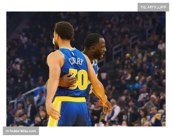 追梦格林盛赞埃奇库姆:有望入选全明星,搭档马克西成后场双核