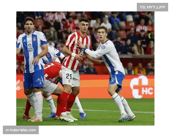 西班牙人前锋布莱斯维特赛季已入6球,支点作用突出